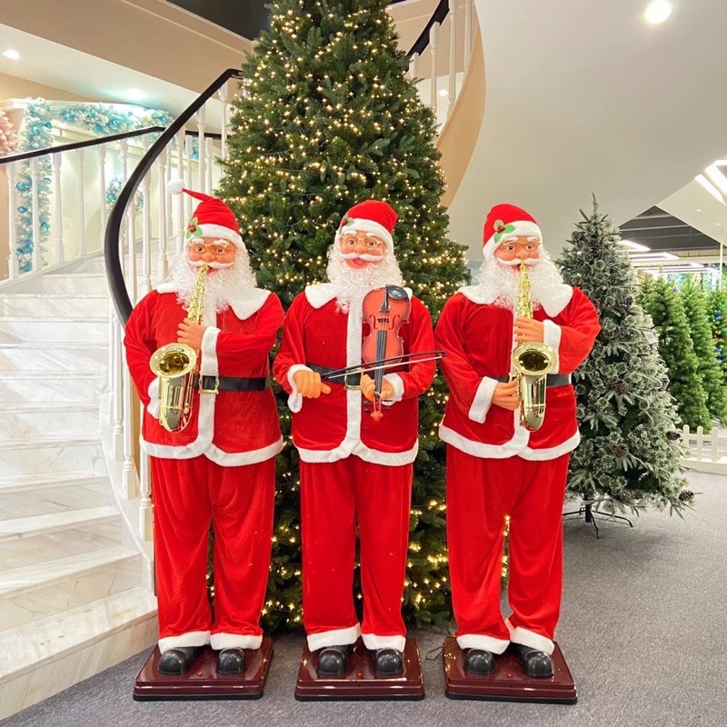 Thuê Ông Già Noel Chơi Nhạc Phát Quà