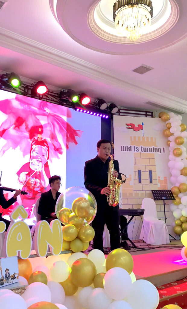 Thuê Saxophone Sự Kiện